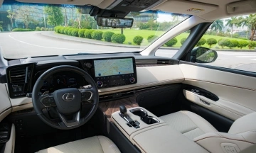 Lexus LM 2026 41