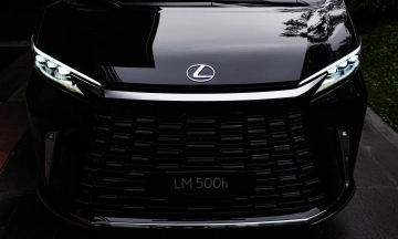 Lexus LM 2026 40