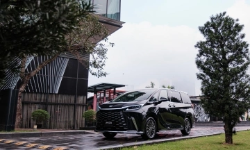 Lexus LM 2026 28
