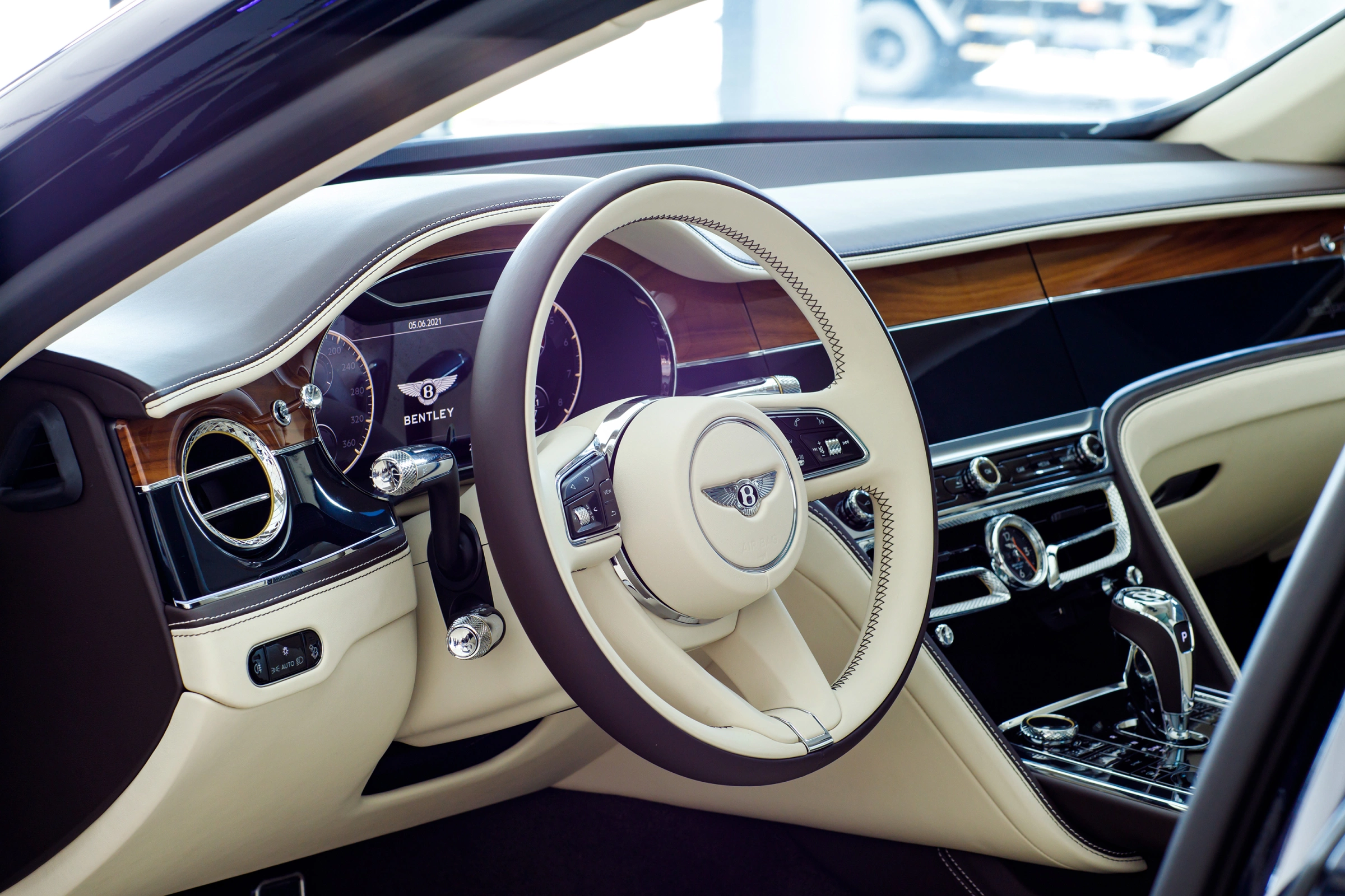 Bentley Flying Spur 2026 8