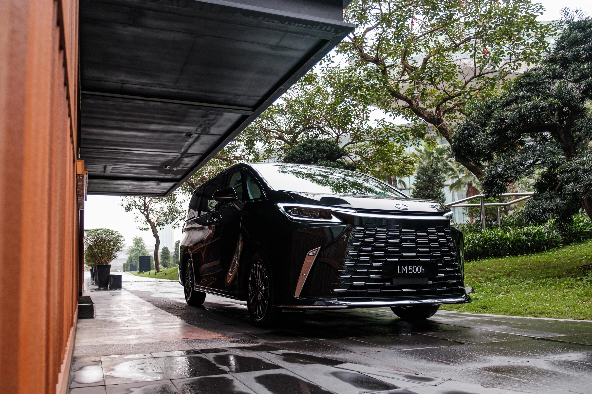 Lexus LM 2026 9