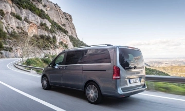 Mercedes V-Class 2026 19