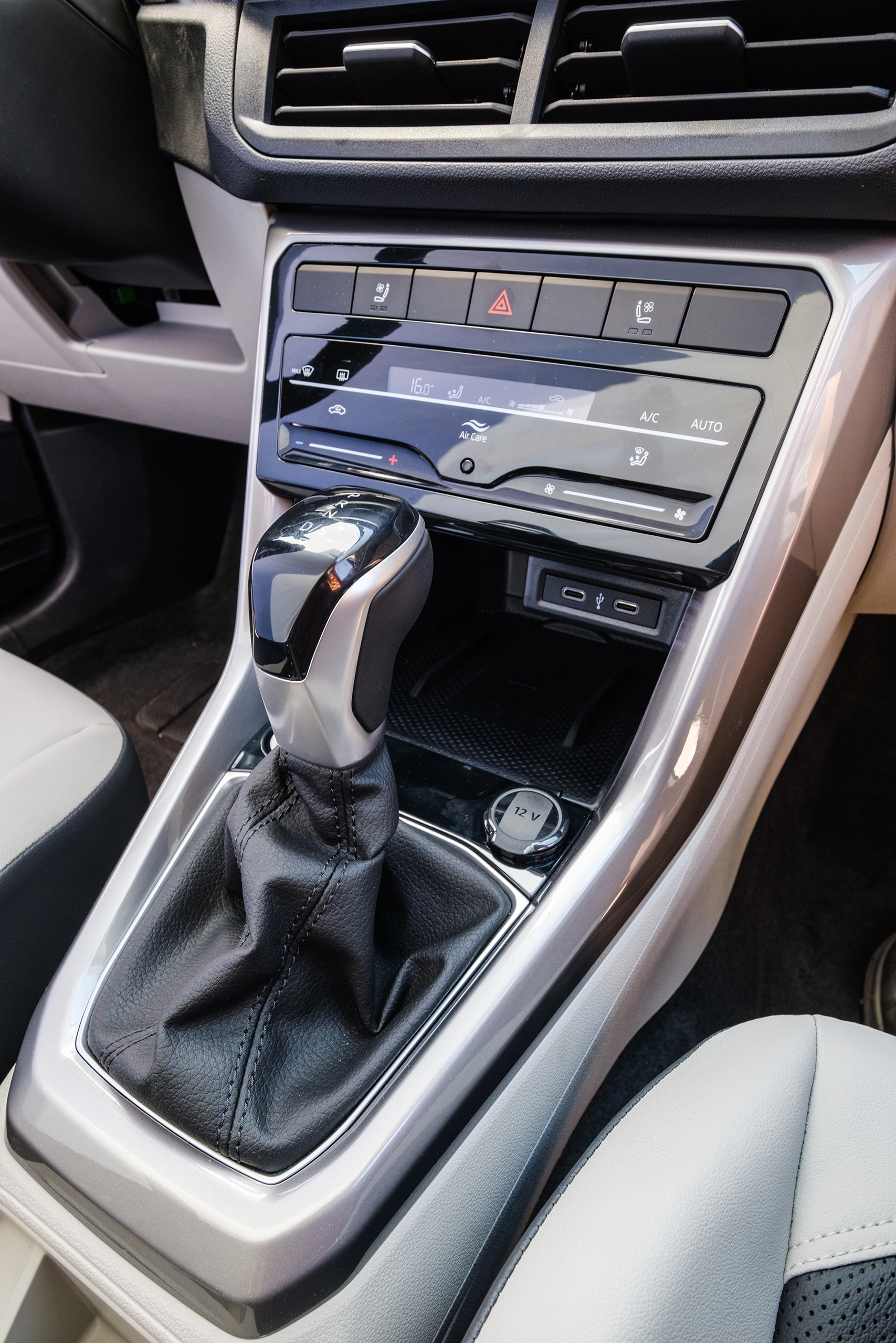 Volkswagen T-Cross 2026 16
