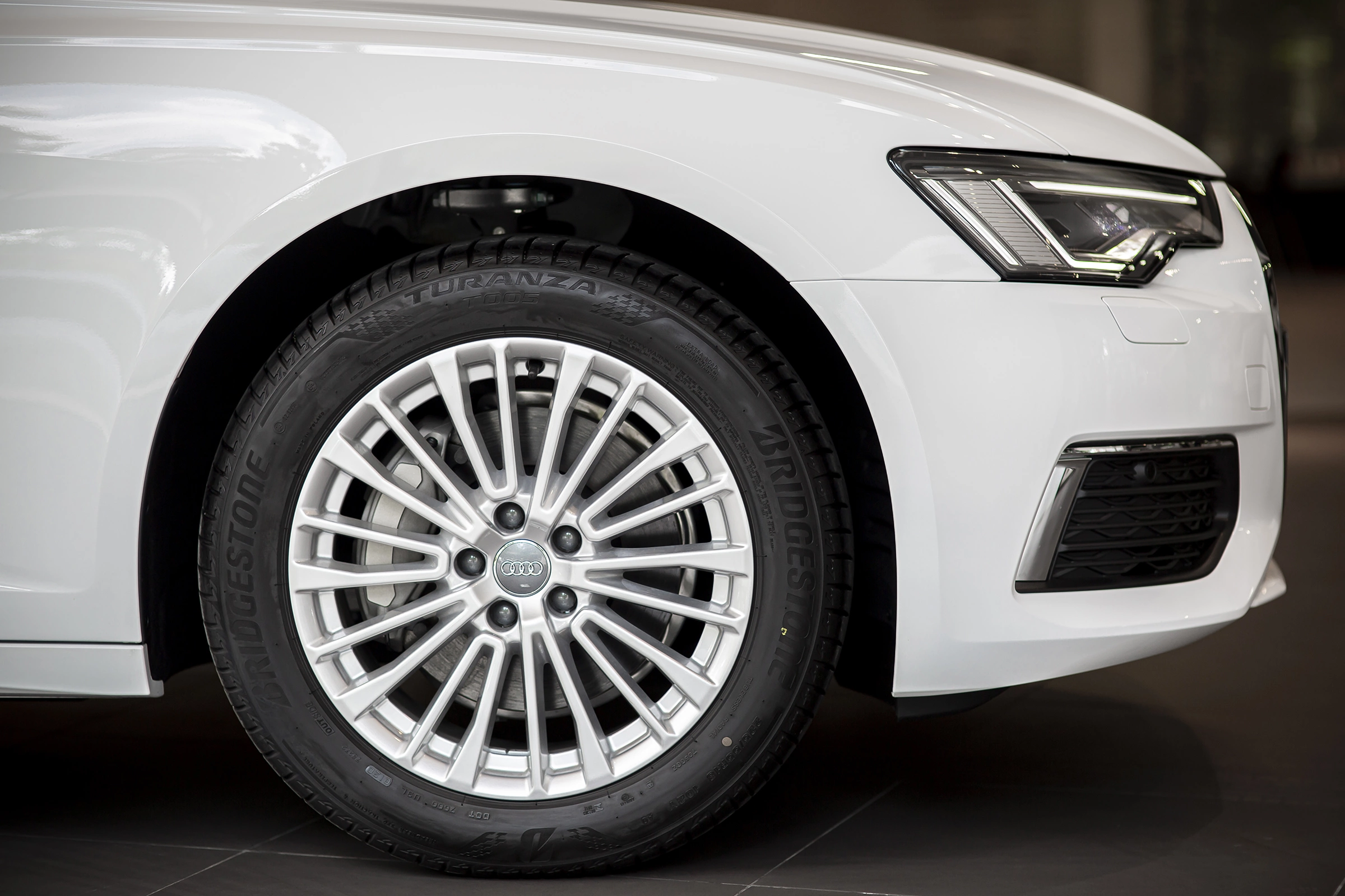 Audi A6 2026 4