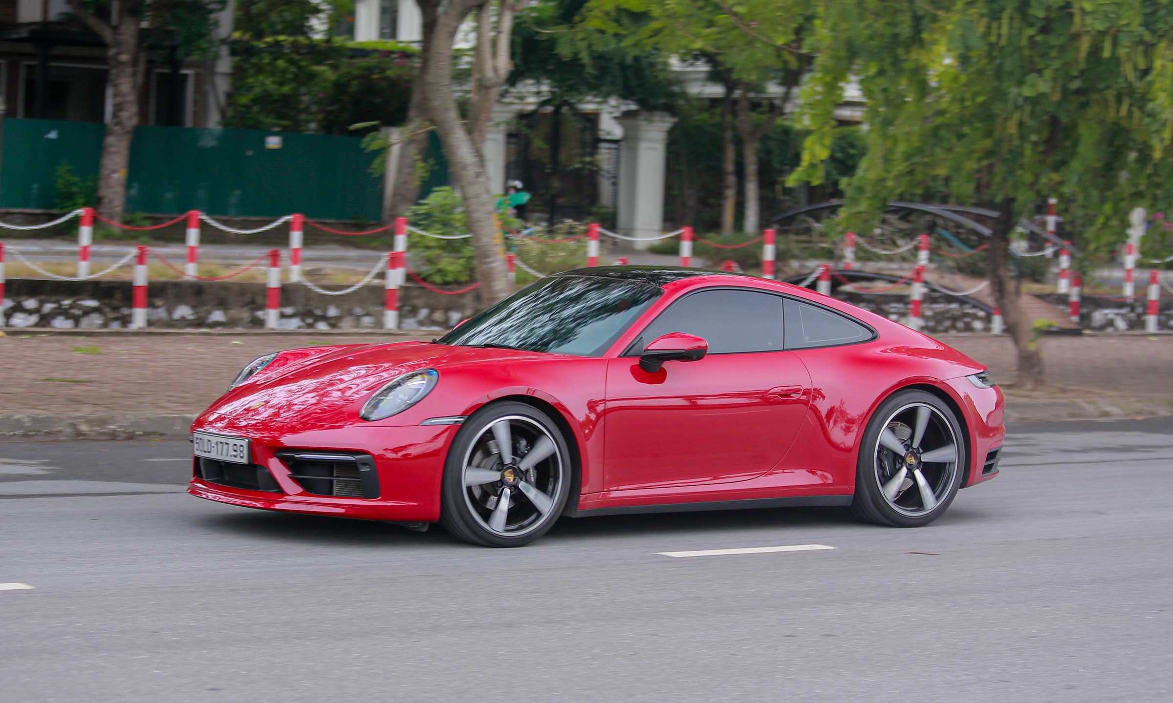 Porsche 911 2026 8