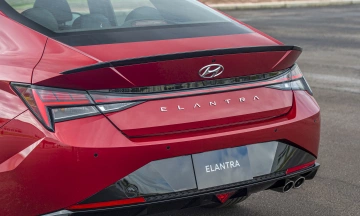 Hyundai Elantra 2026 32