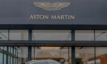 Aston Martin DBX 2026 19