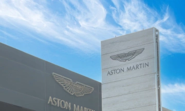 Aston Martin DBX 2026 29