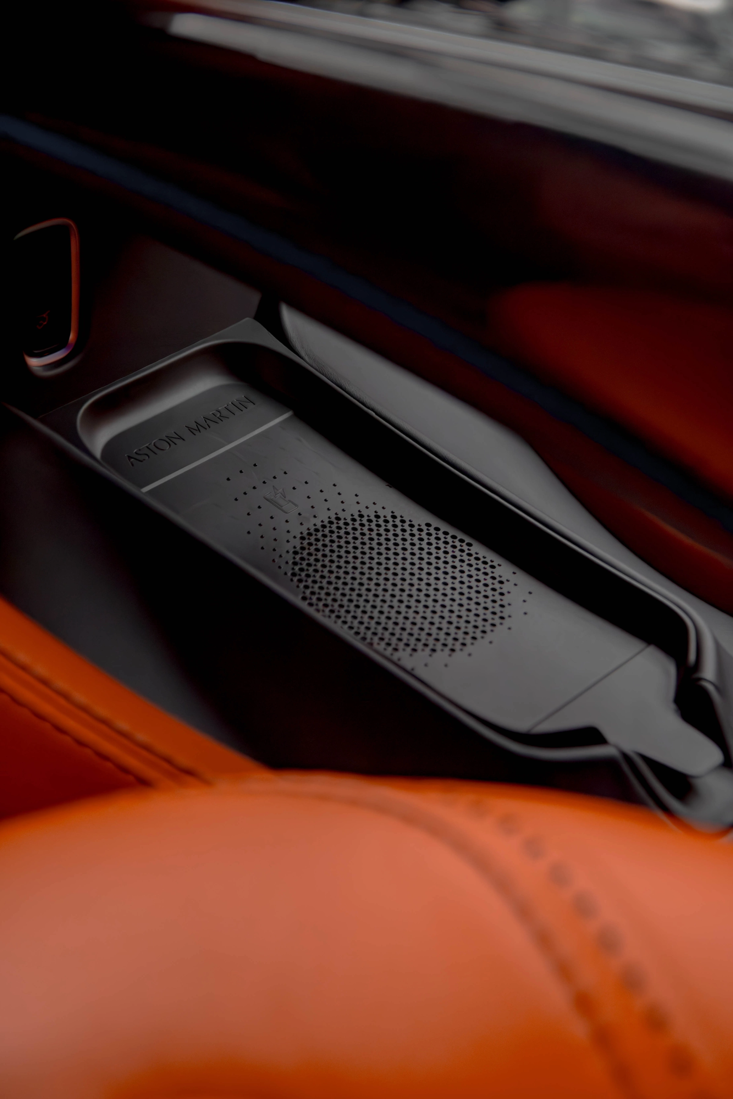 Aston Martin DBX 2026 5