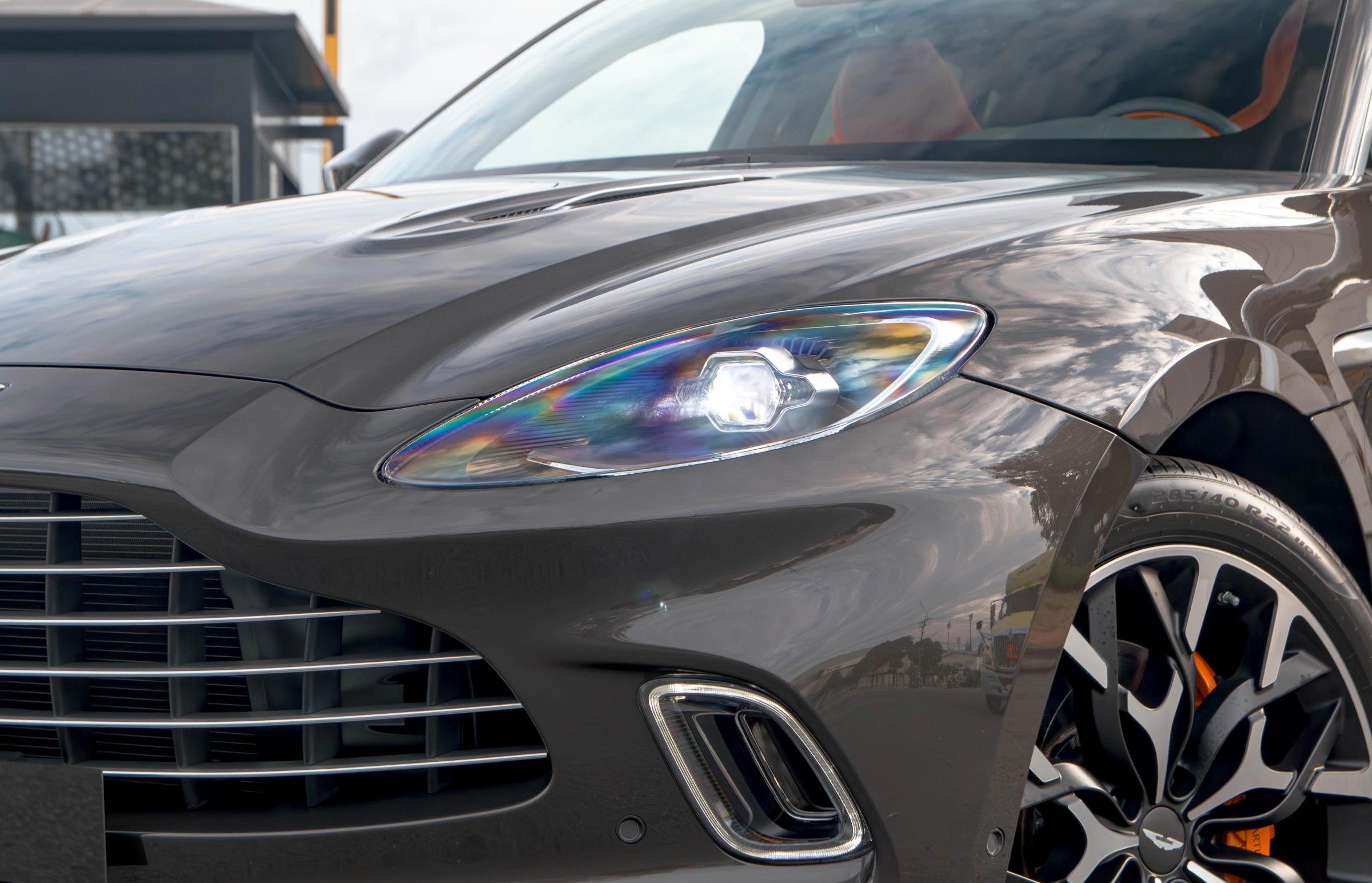 Aston Martin DBX 2026 7