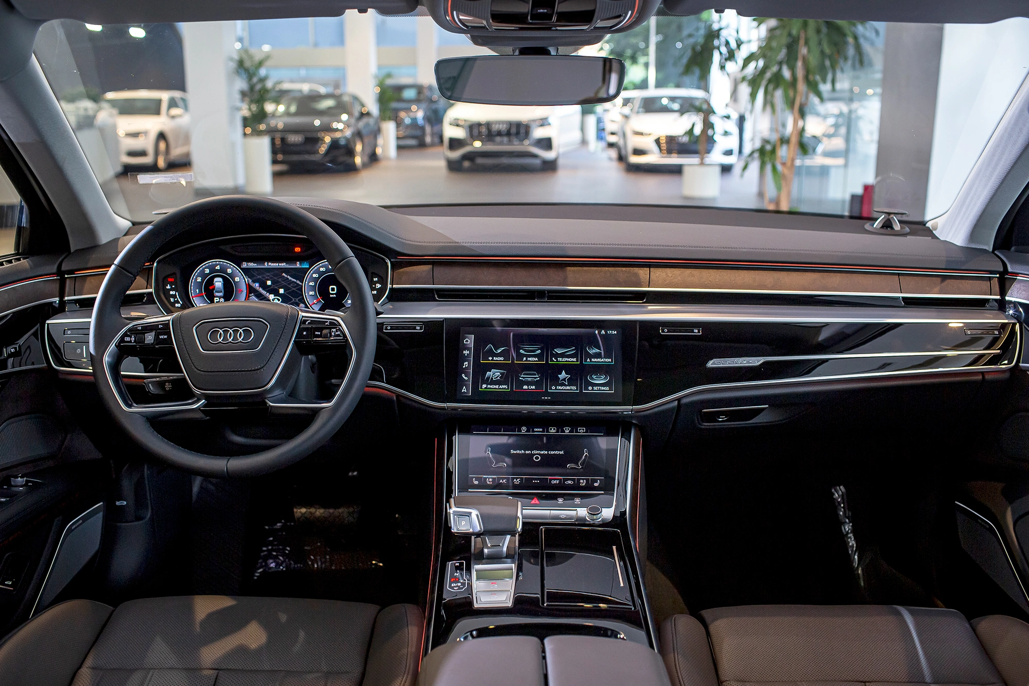 Audi A8L 2026 7