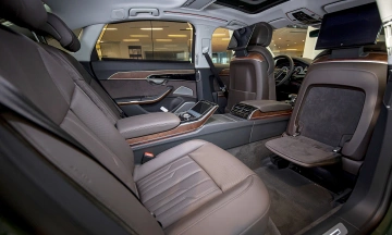 Audi A8L 2026 26