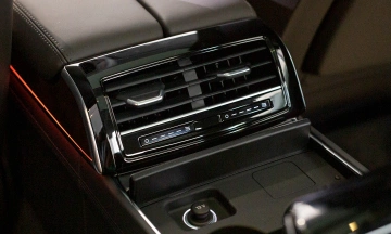 Audi A8L 2026 28
