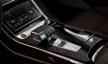 Audi A8L 2026 25