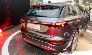 Audi Q6 e-tron 2026 26