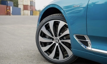 Bentley Continental 2026 69