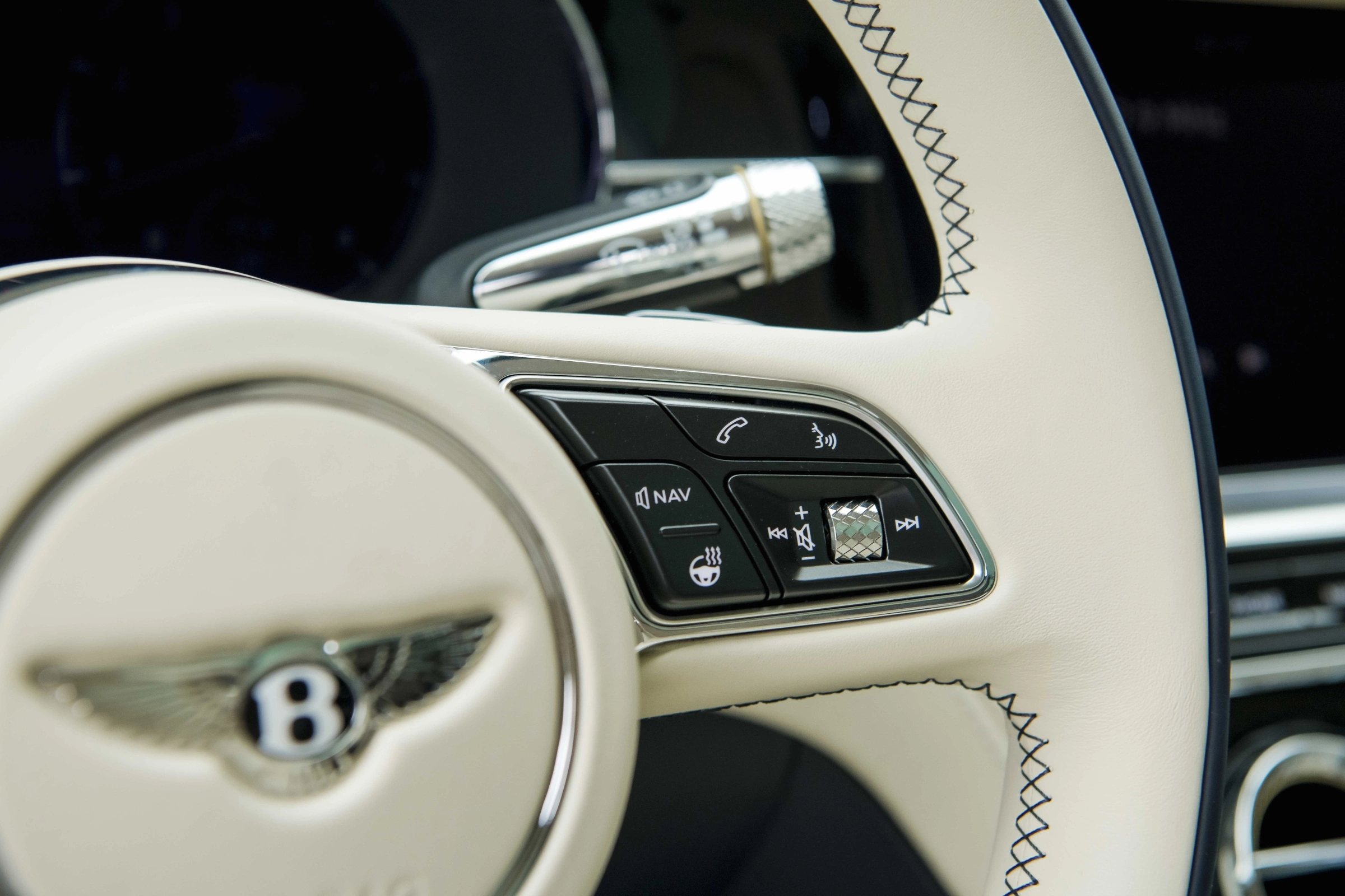 Bentley Continental 2026 33