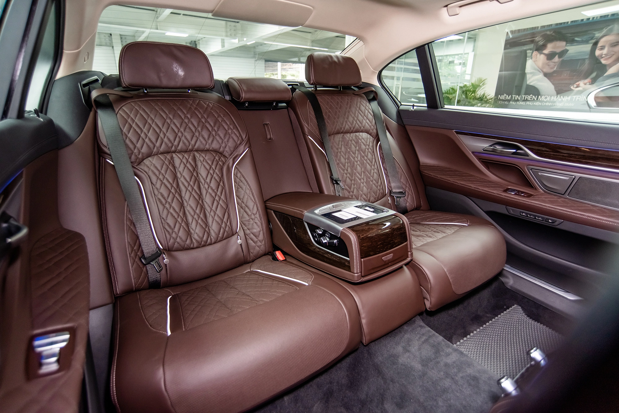BMW Series 7 2026 9