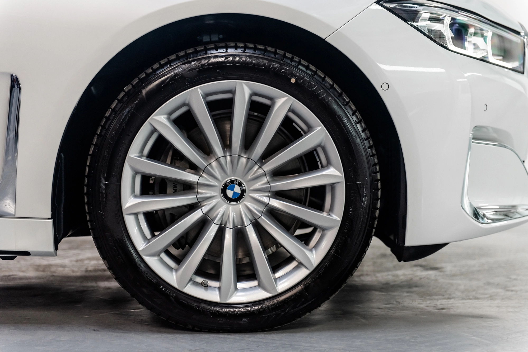BMW Series 7 2026 4