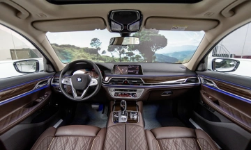 BMW Series 7 2026 18