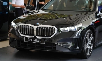 BMW Series 5 2026 44