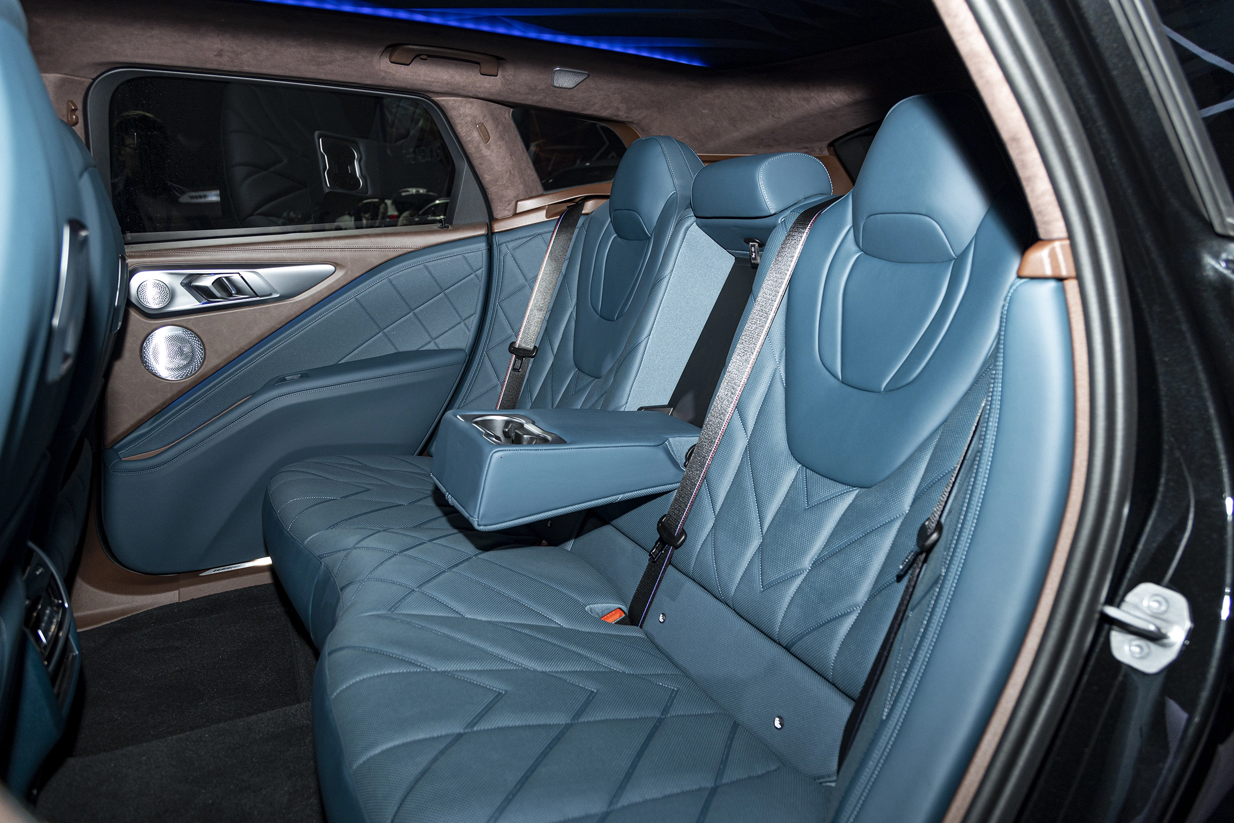 BMW XM 2026 19
