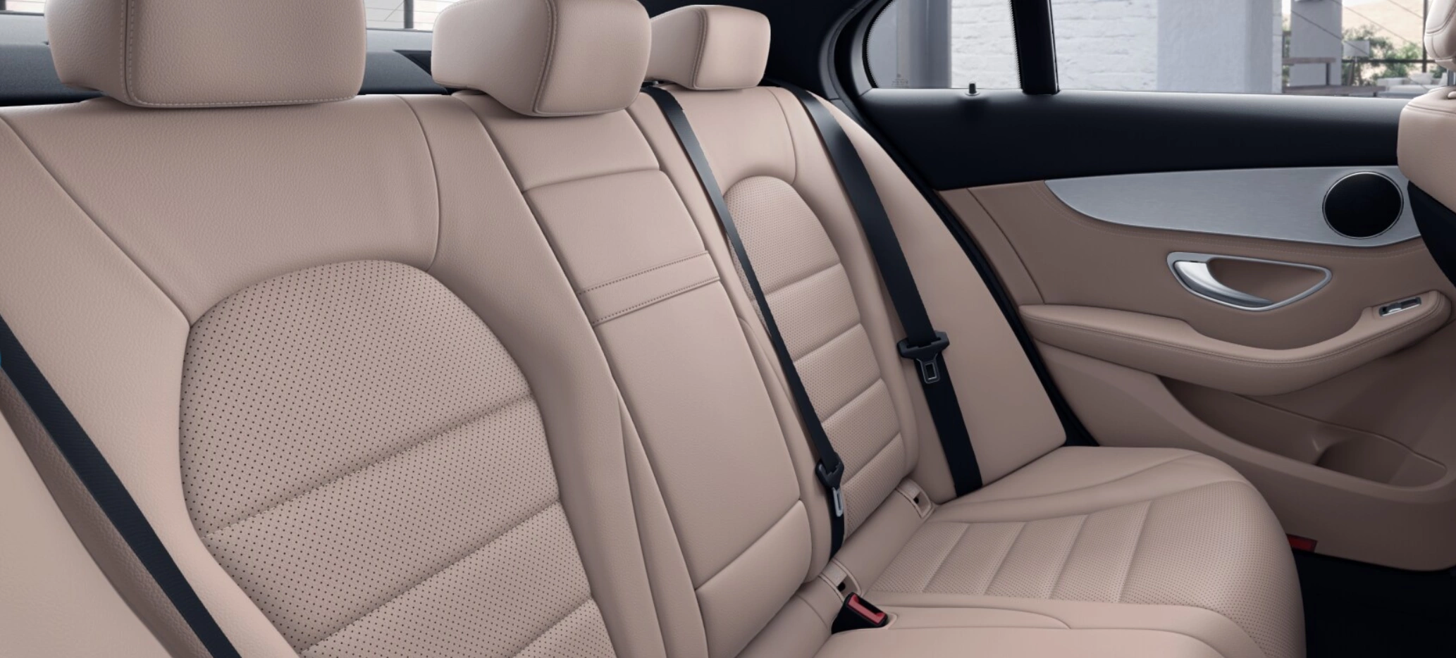 Mercedes C-Class 2026 10