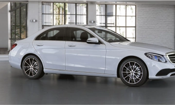 Mercedes C-Class 2026 13