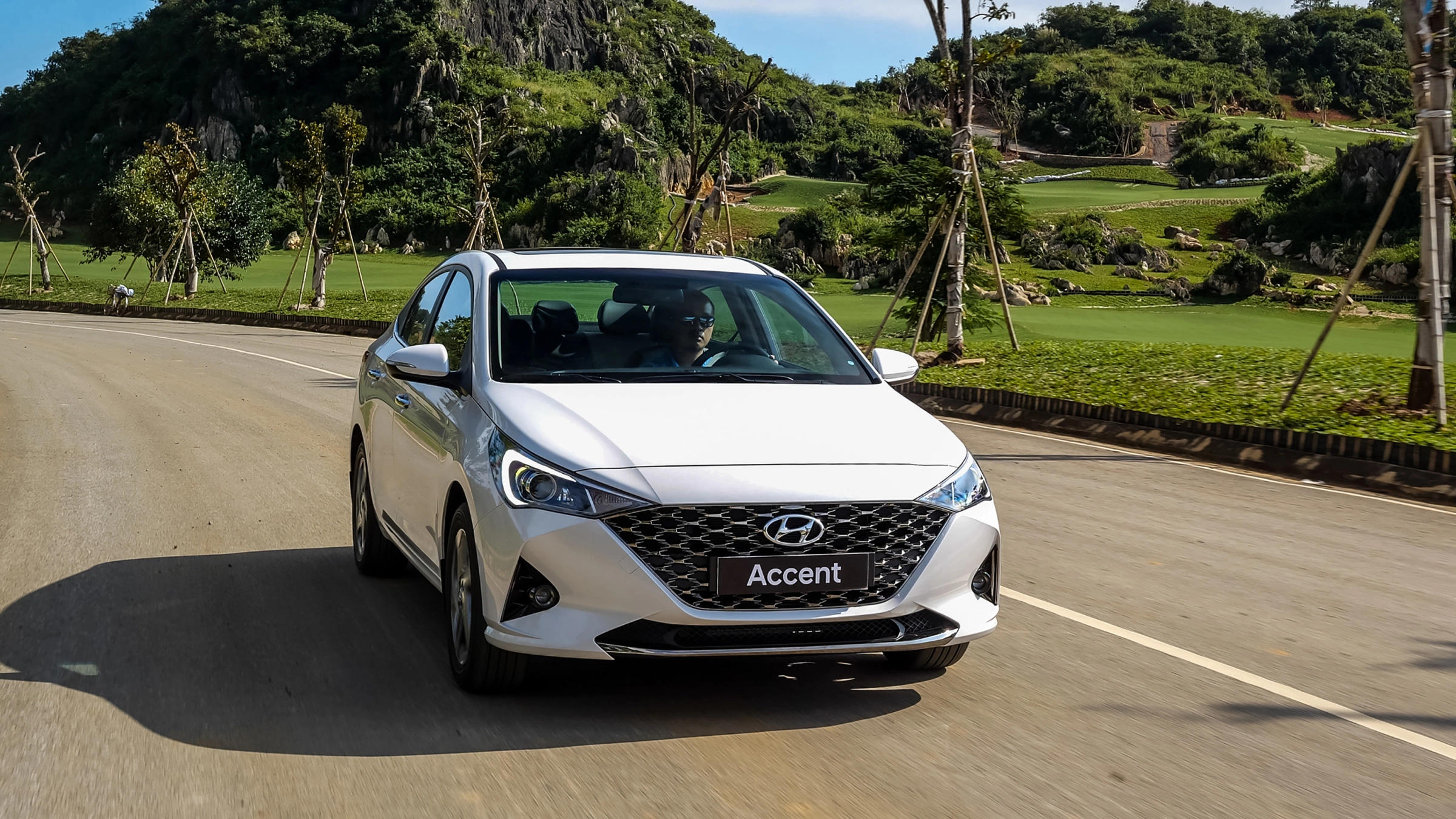 Hyundai Accent 2026 3