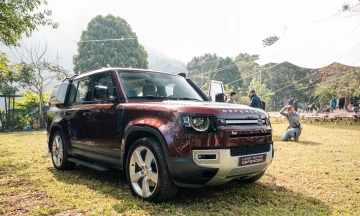 Land Rover Defender 130 2026 23