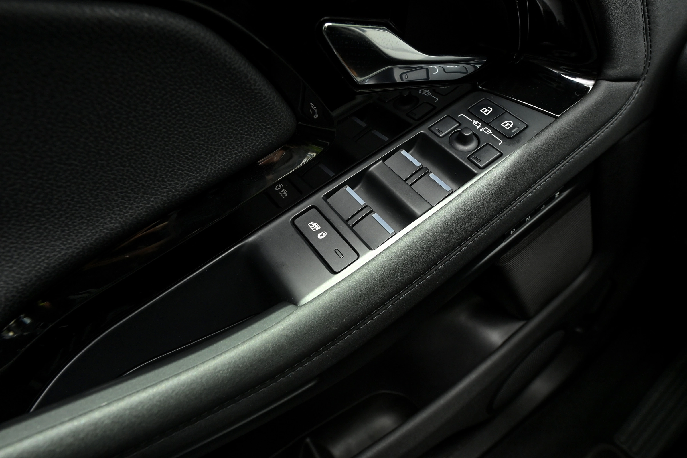 Land Rover Range Rover Evoque 2026 15