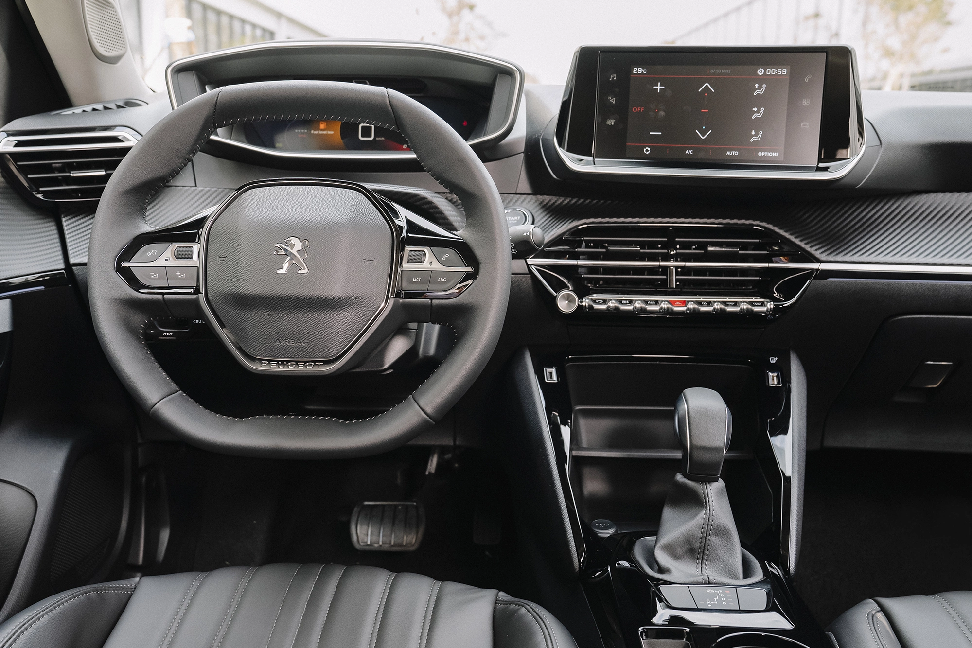 Peugeot 2008 2026 13