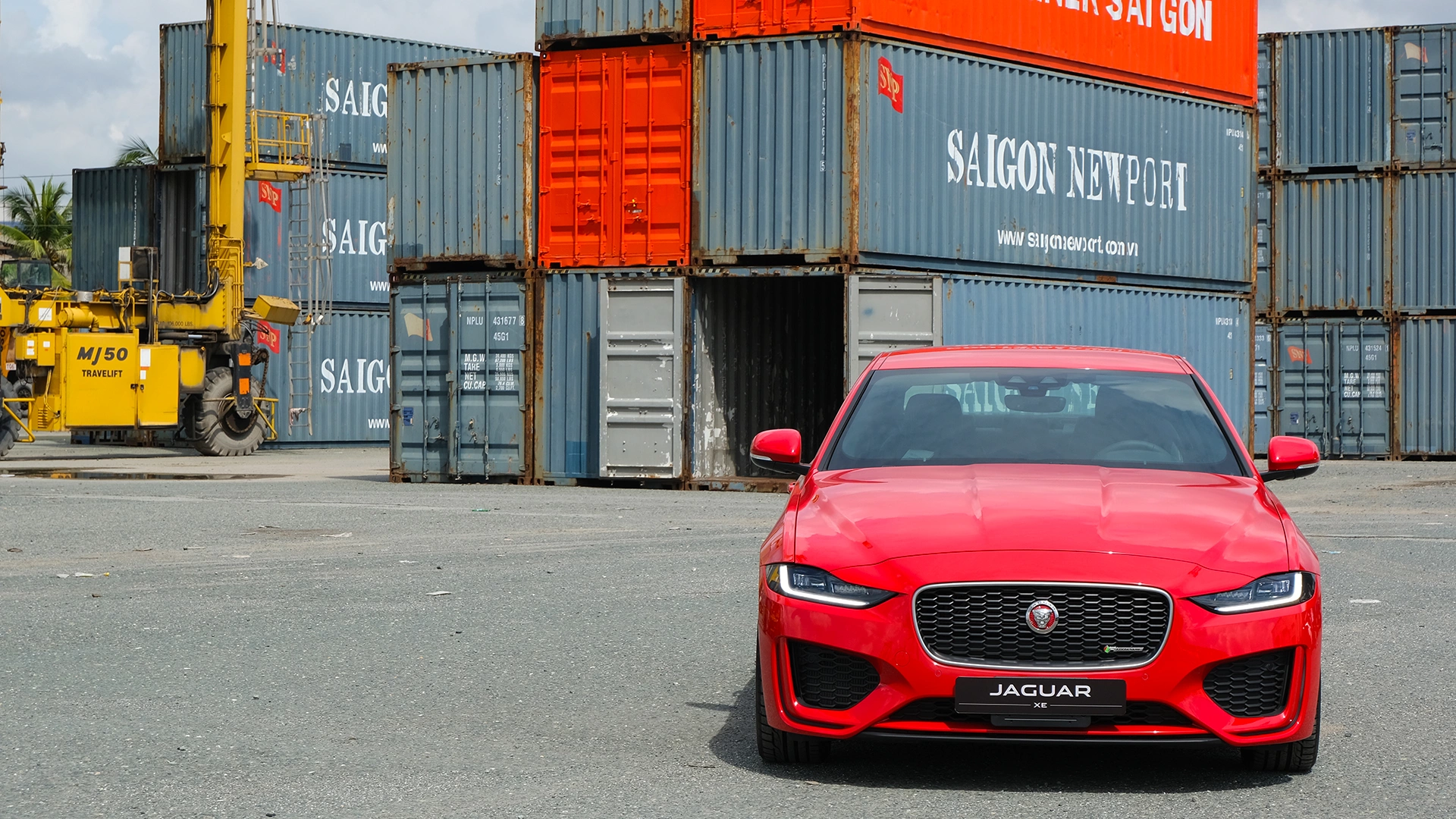 Jaguar XE 2026 3