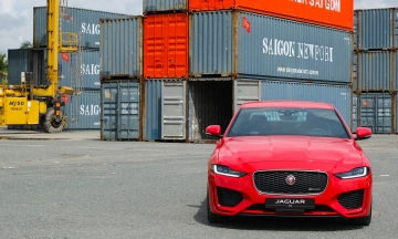 Jaguar XE 2026 24
