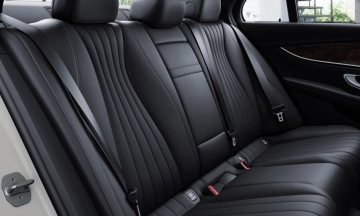 Mercedes E-Class 2026 28