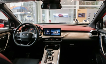 Geely Coolray 2026 37