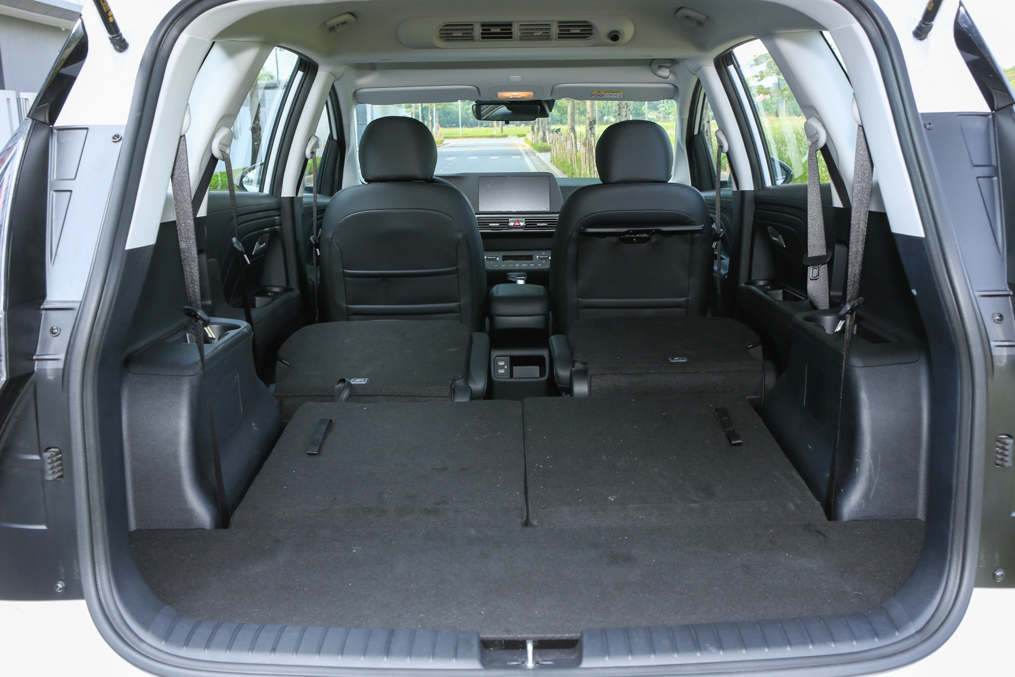 Hyundai Stargazer 2026 21