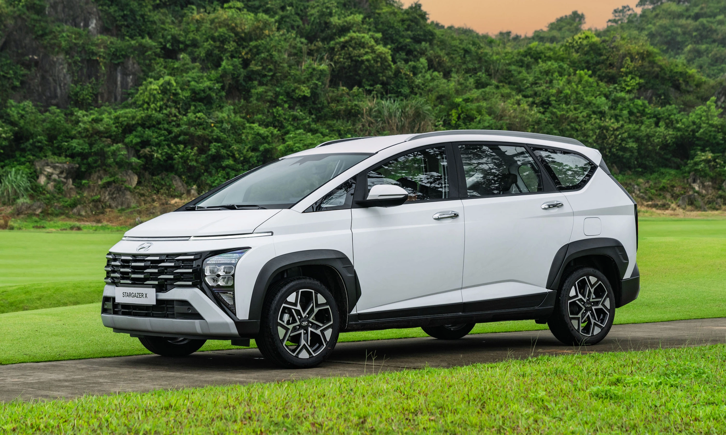 Hyundai Stargazer 2026 5