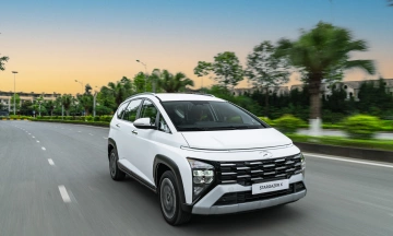 Hyundai Stargazer 2026 25