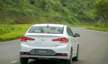 Hyundai Elantra 2026 44