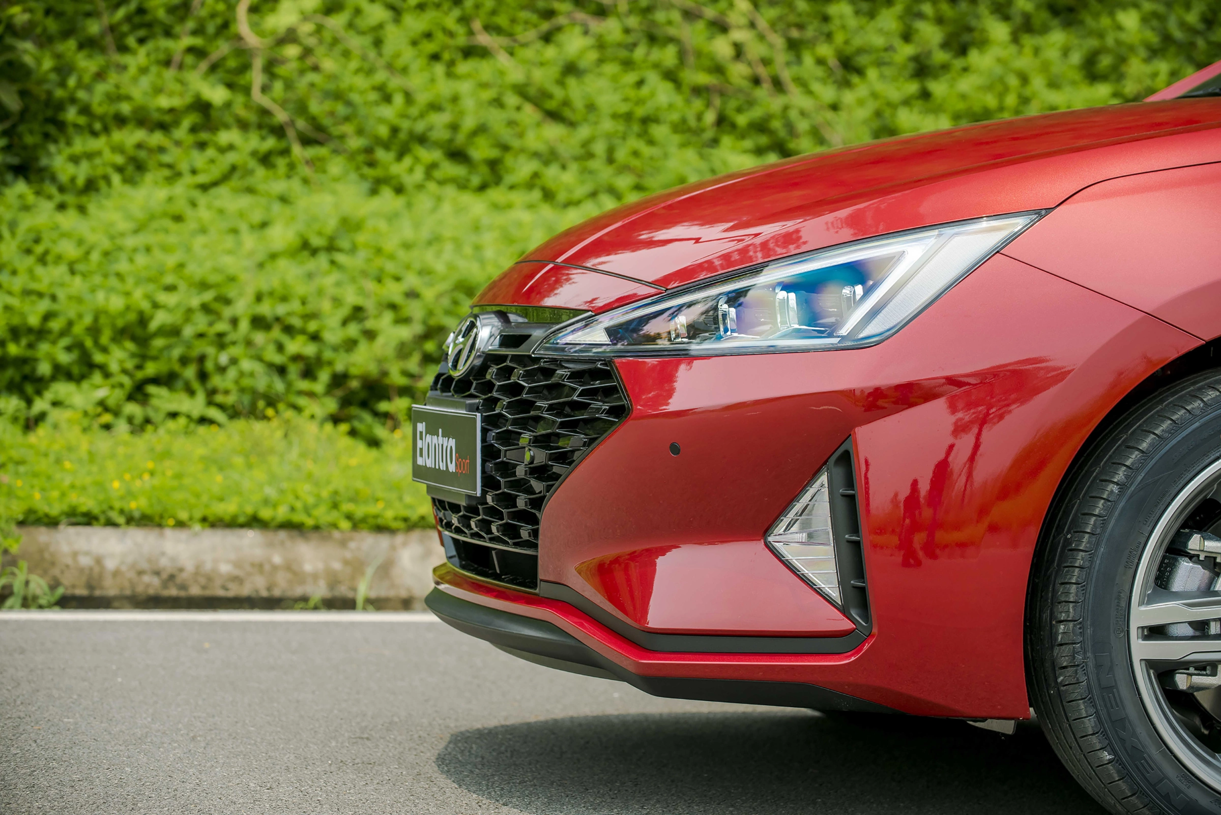 Hyundai Elantra 2026 5