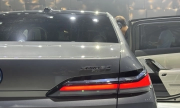 BMW i7 2026 24