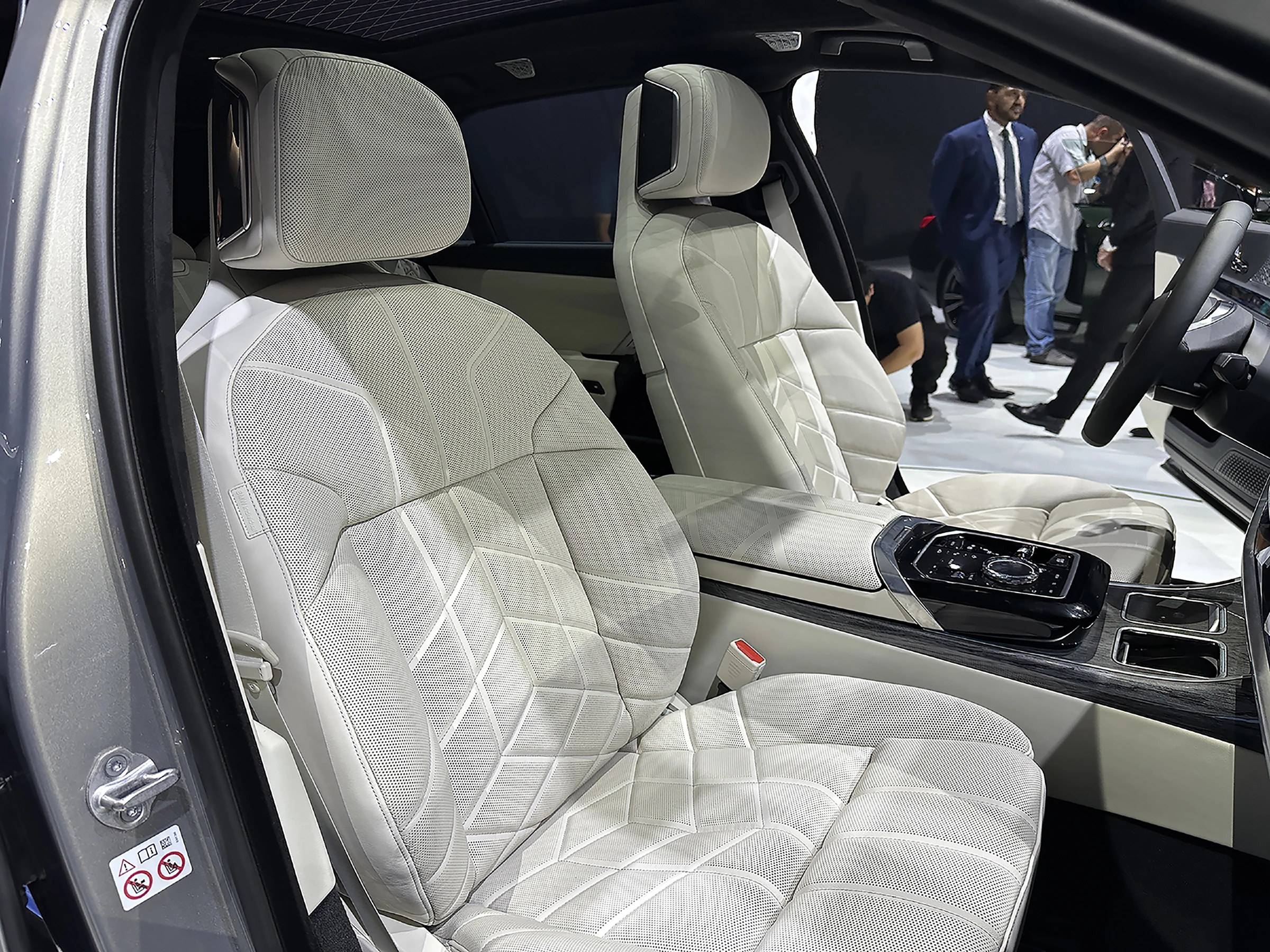 BMW i7 2026 15
