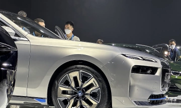 BMW i7 2026 22