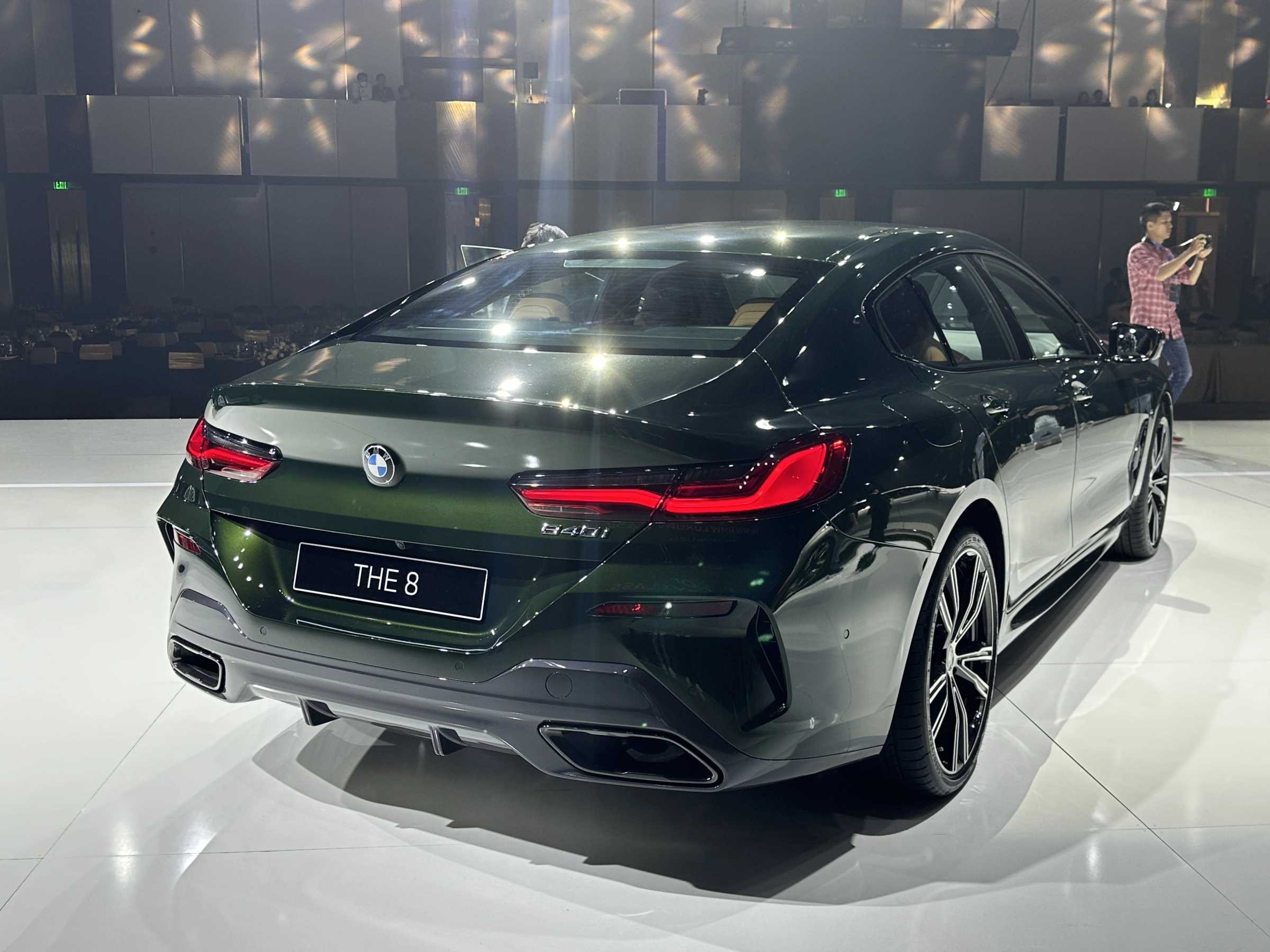 BMW Series 8 2026 6