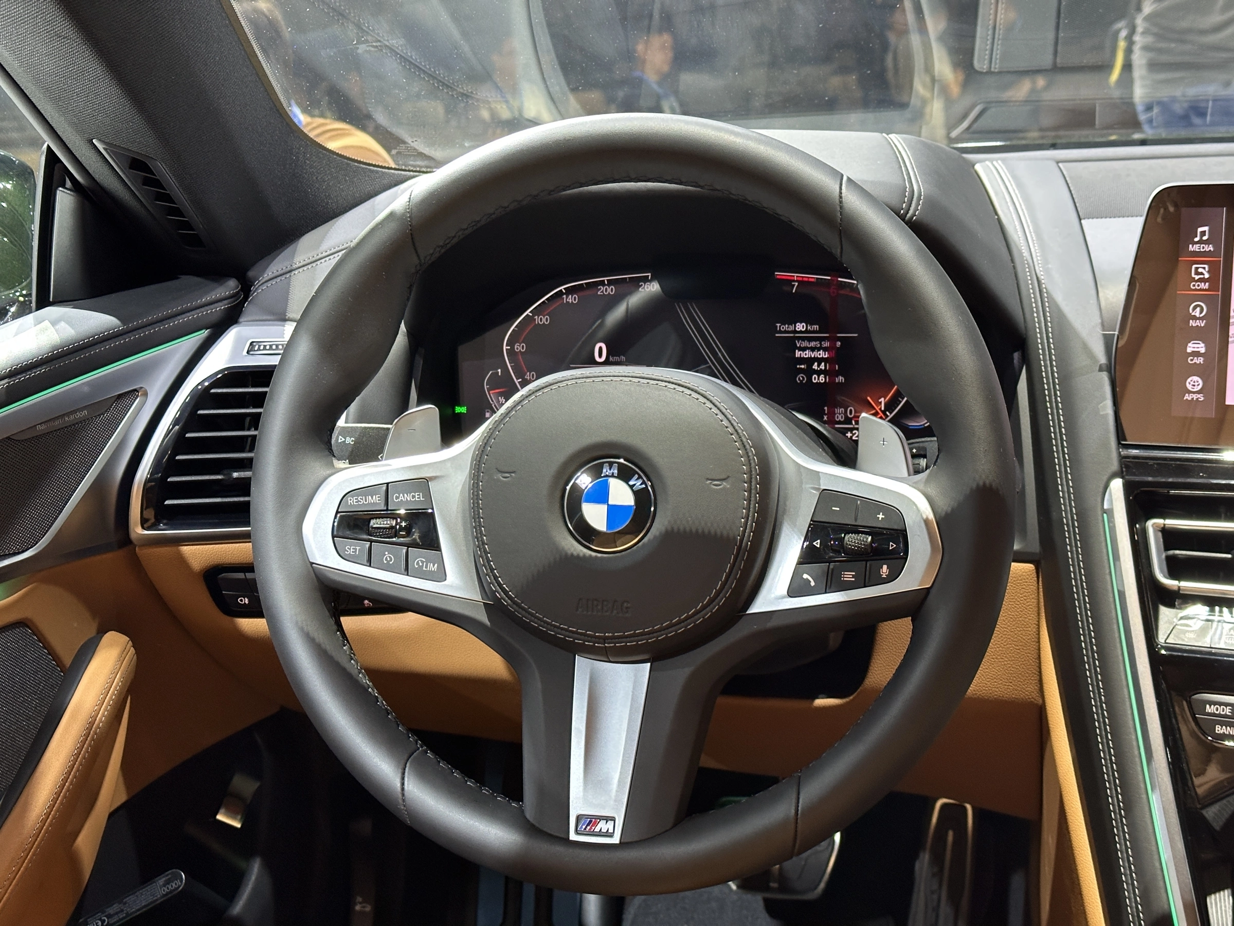 BMW Series 8 2026 11