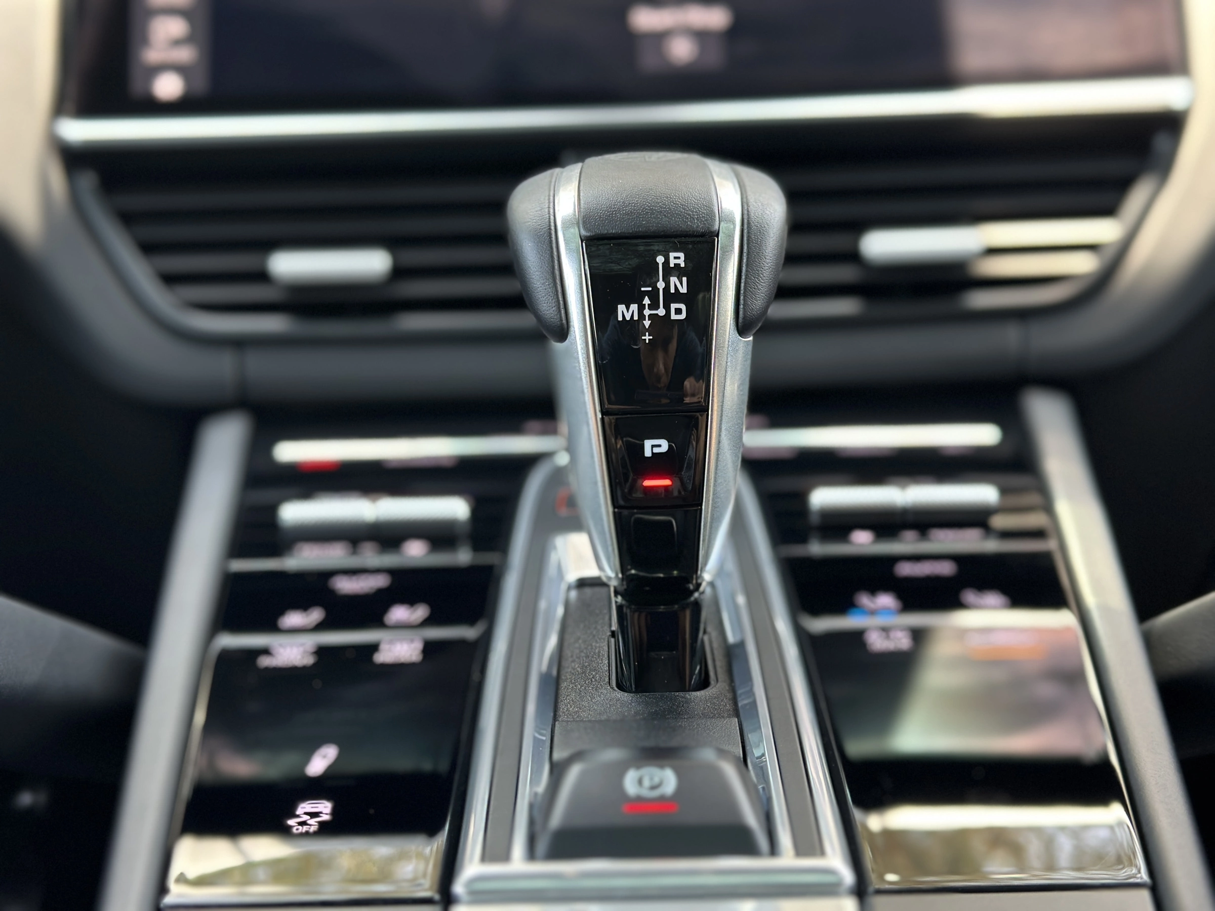Porsche Cayenne 2026 13