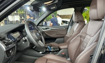 BMW iX3 2026 34