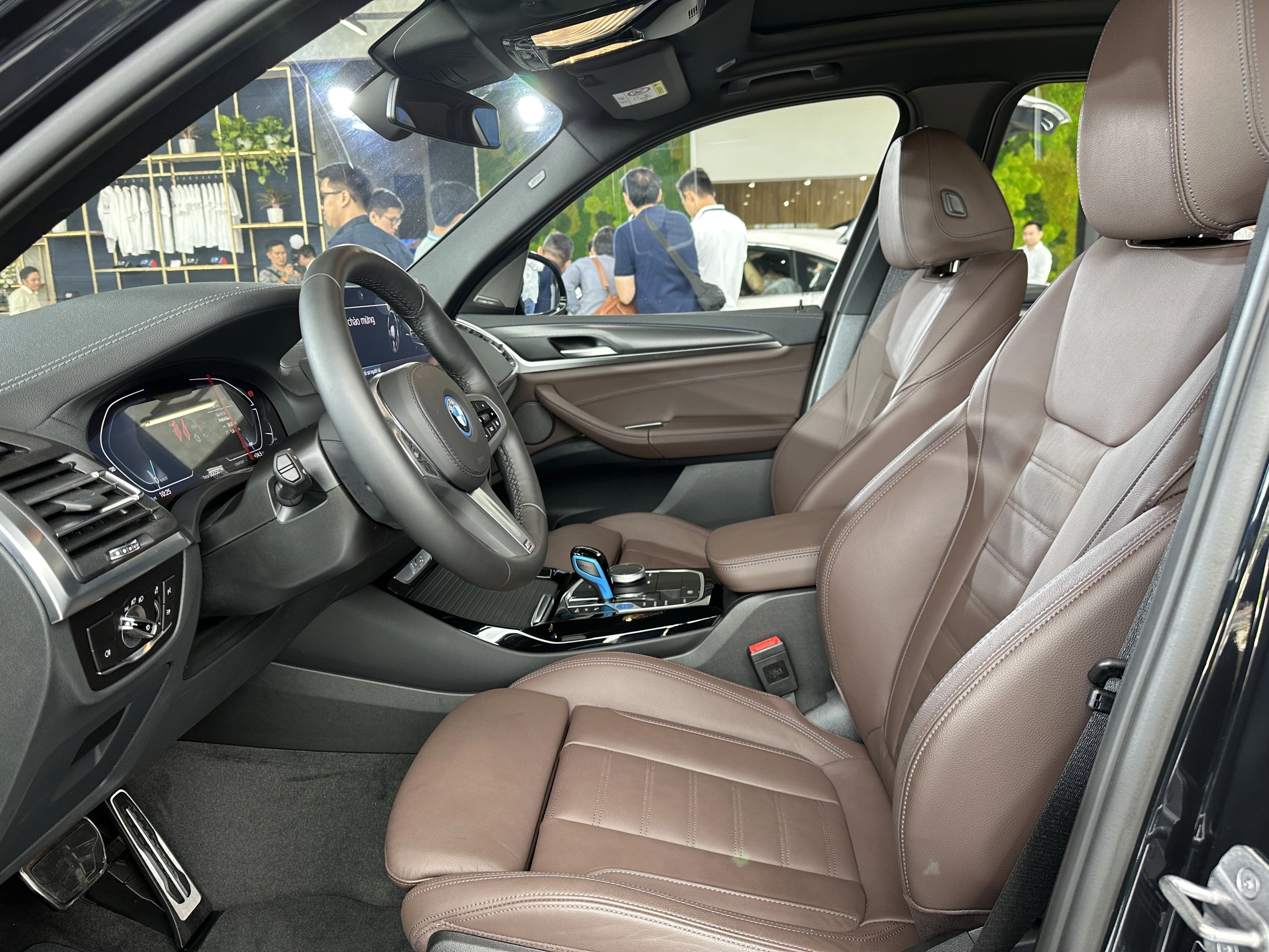BMW iX3 2026 11
