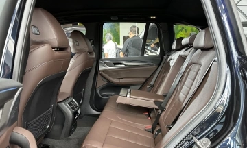 BMW iX3 2026 38
